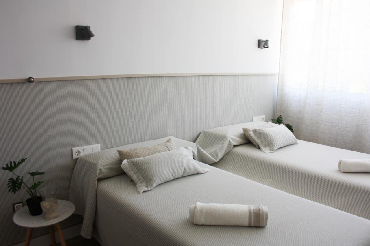 Torre Paris Apartment อาลิกันเต ภายนอก รูปภาพ