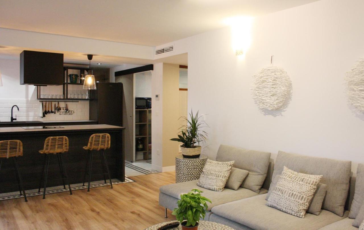 Torre Paris Apartment อาลิกันเต ภายนอก รูปภาพ